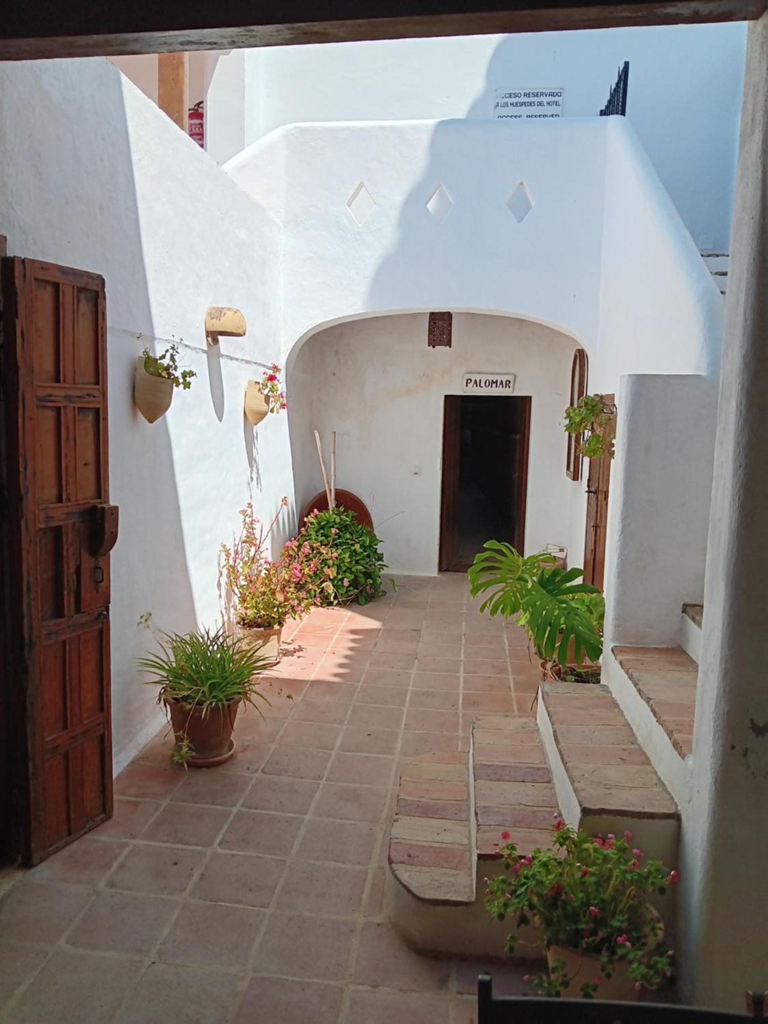 Hotel El Palomar De La Brena Barbate Exterior foto